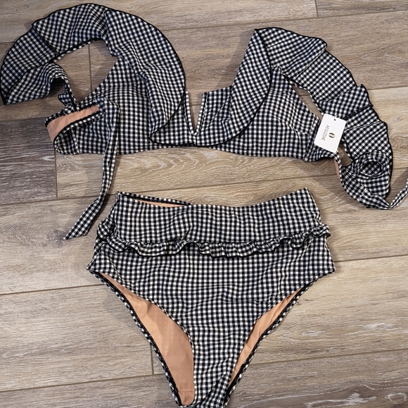 AEGUZSHE Other - Buffalo Plaid 2 PC Swimsuit SZ L